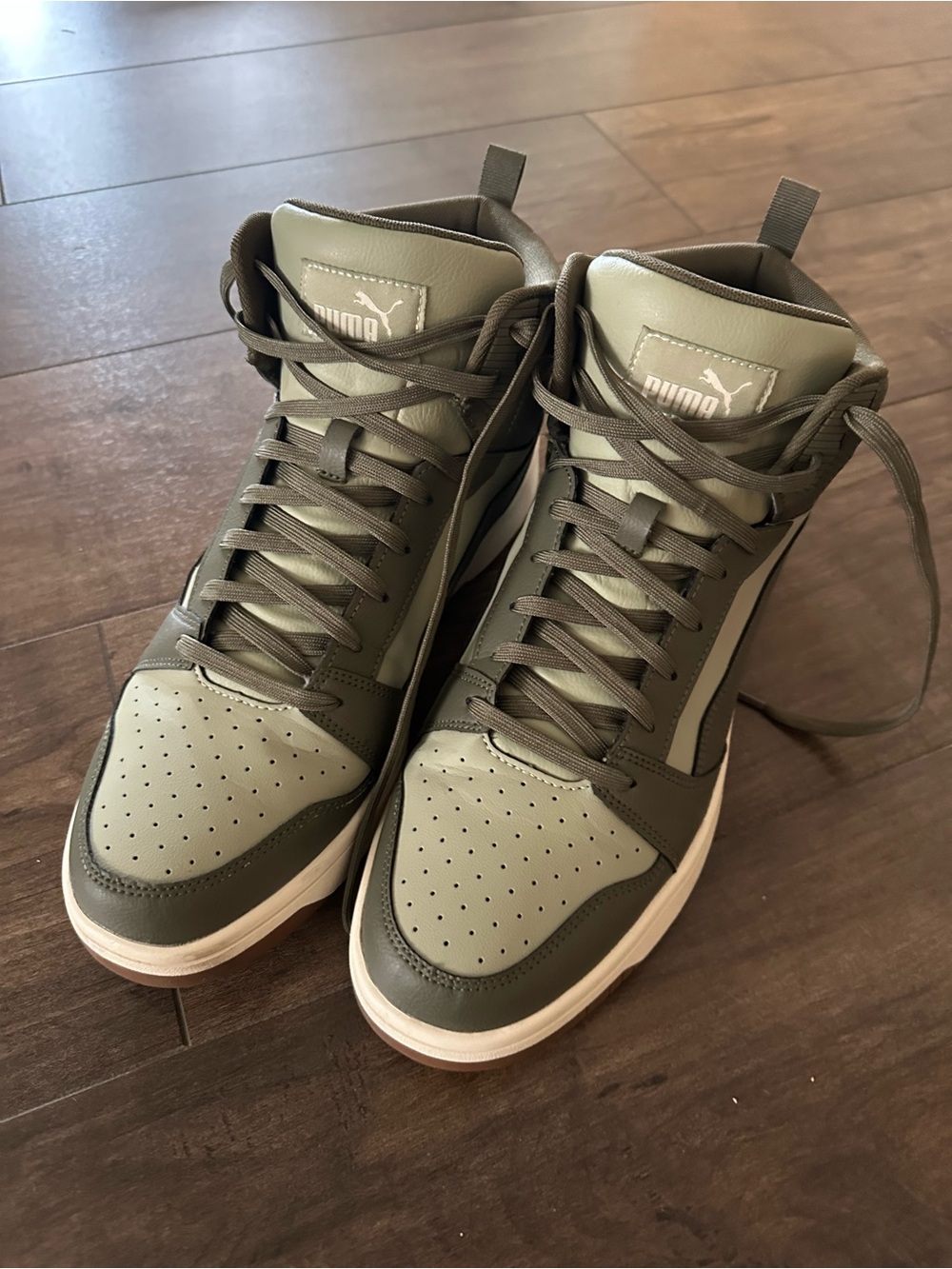 PUMA Men’s Rebound V6 Mid sneakers Olive green size 12